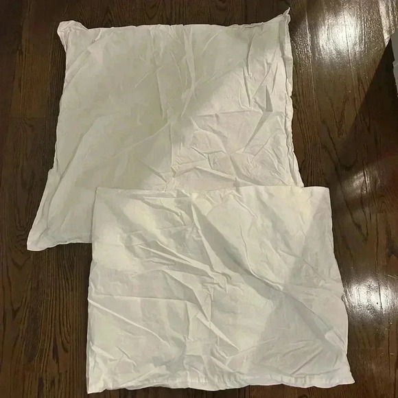 POTTERY BARN PERCALE COTTON PILLOWCASE BUNDLE - Picture 1 of 1